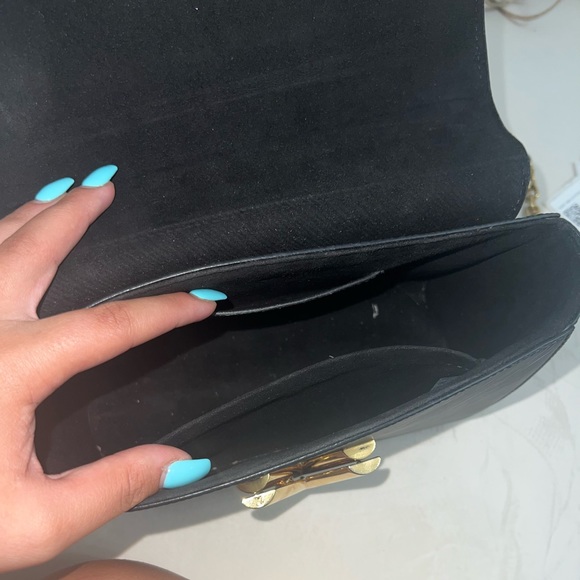 Louis Vuitton black purse - Picture 3 of 4